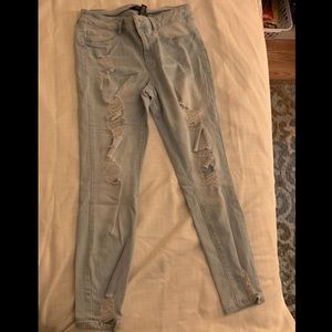 Refuge size 12